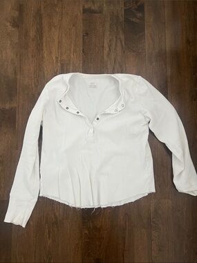 Women's White Long-Sleeve Waffle Henley Top